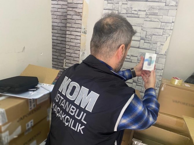 İ̇stanbul’da Kaçak Elektronik Sigara Operasyonu