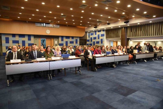 Kadın Kooperatifleri İ̇zmir Ticaret Odası’nda Buluştu