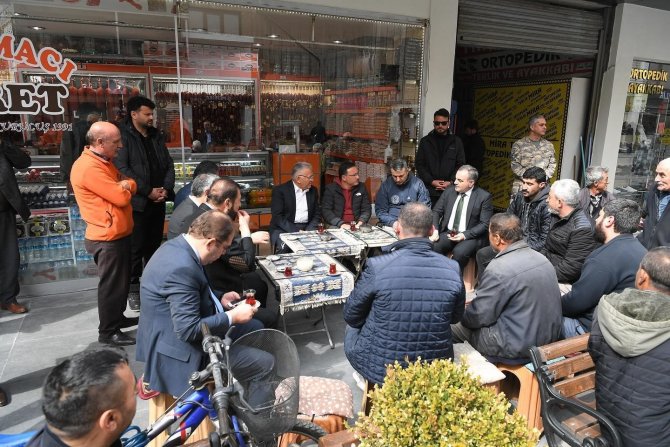 Başkan Büyükkılıç, Vali Çiçek İle Birlikte Esnaf Ziyaretinde