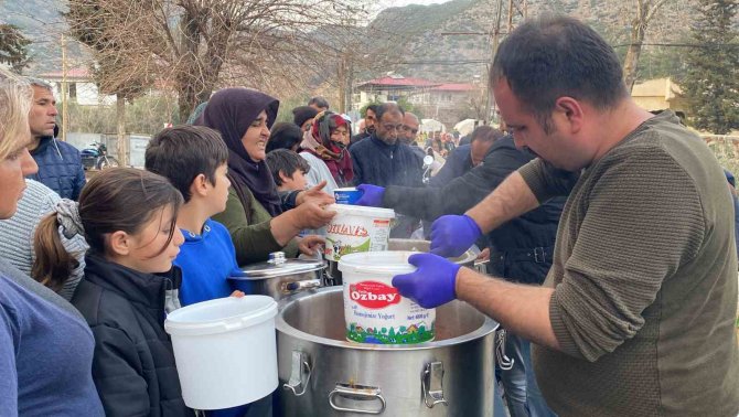 Antalya Büyükşehir Belediyesi, Nurdağı’nda Psikosoyal Destek Çalışmalarını Sürdürüyor