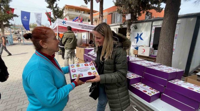 Küçükçekmece’den Hatay’a Dayanışma Köprüsü