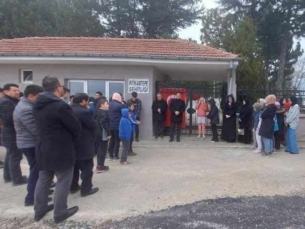 Bozüyüklü Gençler Bilecik’in Tarihi Mekanlarını Gezdi