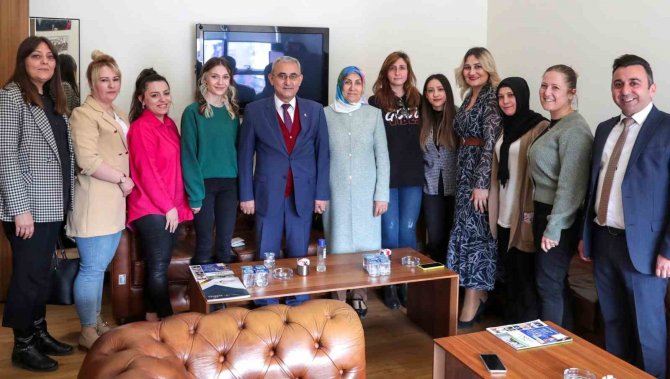 Başkan Alim Işık: "Kadınlarımızla Daha Güçlüyüz"
