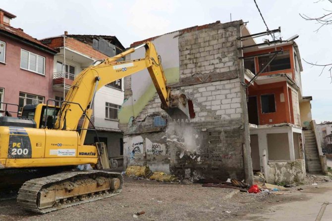 Mehmet Ali Paşa’da 7. Binanın Yıkımı Da Tamamlandı