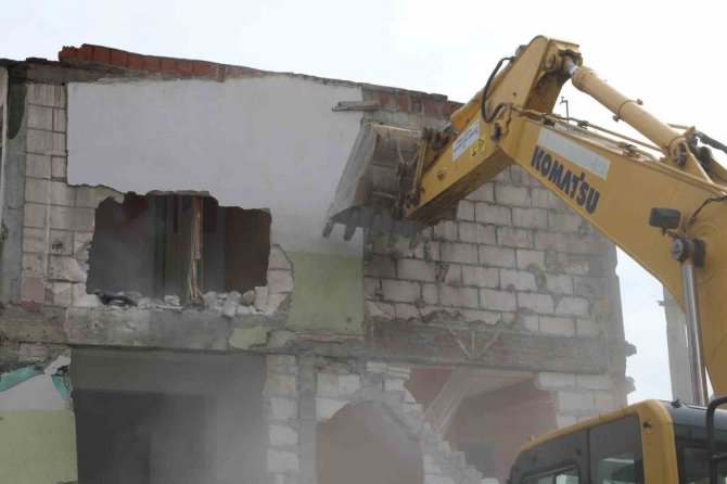 Mehmet Ali Paşa’da 7. Binanın Yıkımı Da Tamamlandı