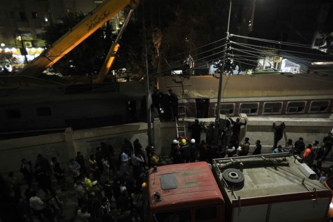 Mısır’da Tren Kazasında 4 Kişi Öldü