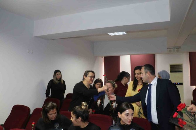 Nazilli’de Kadın Polislerin Günü Kutlandı