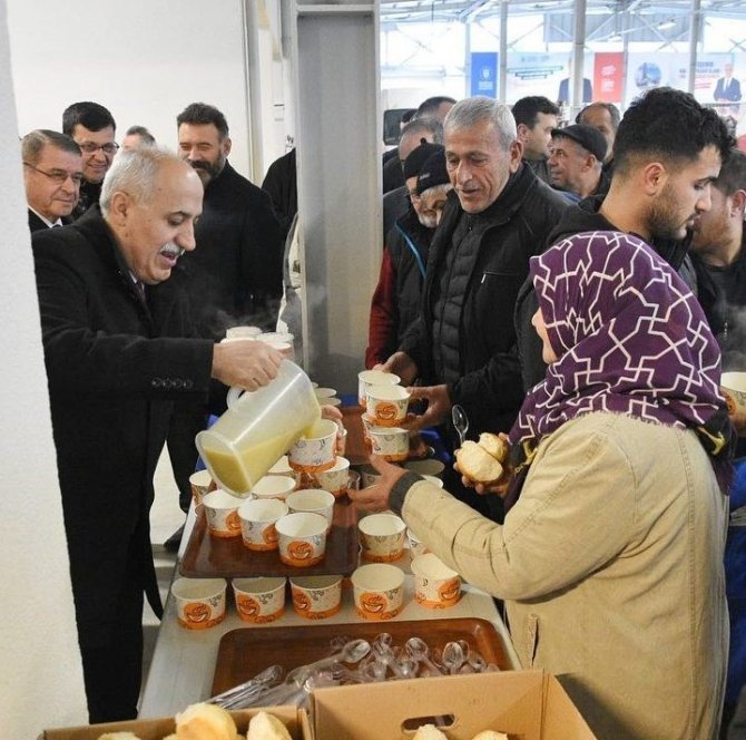 535 Yıldır Kurulan Pazar Yeni Yerinde Hizmet Verecek