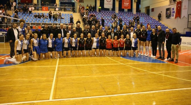 Aydın’ın Sultanları Sarıyer Belediyespor’u Sahasında Farklı Yendi