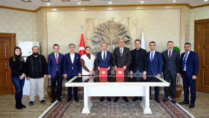 Scü Ve Stso Arasında Protokol İmzalandı