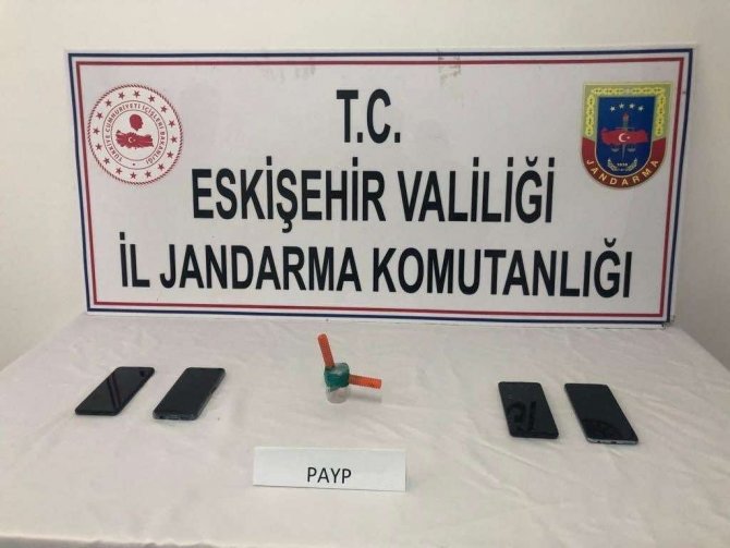 Fabrikaya Giren Hırsızlar Çaldıkları Malzemelerle Birlikte Yakalandı