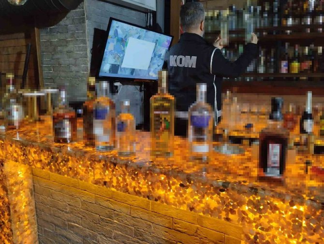 Eğlence Mekanlarına Sahte İçki Temin Eden Şebekeye Operasyon
