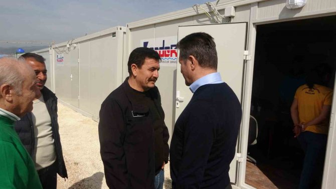 Tdp Genel Başkanı Sarıgül, Hatay’da Çadır Kentteki Depremzedeleri Ziyaret Etti