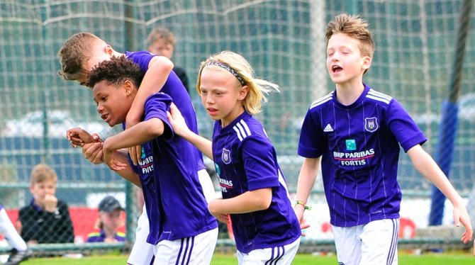 U12 İ̇zmir Cup Şampiyonlar Ligi Formatında