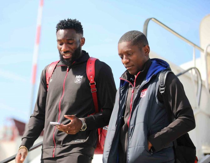 Sivasspor Kafilesi İ̇talya’da