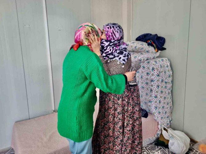 Bahçesaray’dan Malatya’ya Patik Ve Çorap