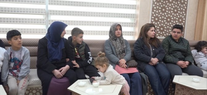 Erciş’te Depremzede Kadınlar İçin ‘Kadınlar Günü’ Etkinliği