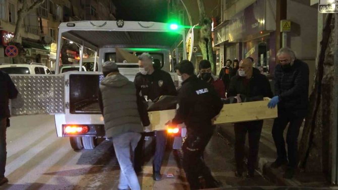 Yalova’da Yabancı Uyruklu Karı Koca Evlerinde Ölü Bulundu