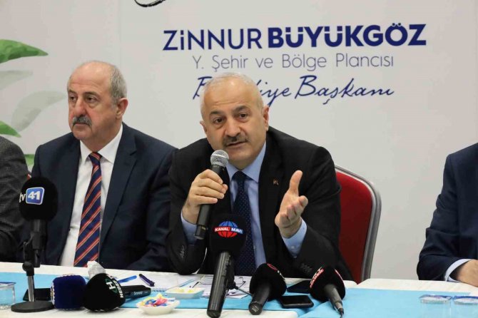 Başkan Büyükgöz, Deprem Provokatörlerinin Oyunlarını Anlattı