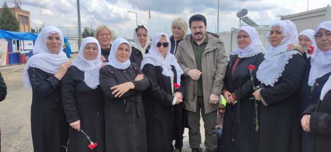 Ağrılı “Beyaz Tülbentli Anneler” Kahramanmaraş’ta