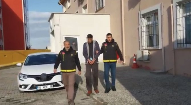 Gemlik’te Uyuşturucu Tacirine Şok Operasyon: 2 Kilo 15 Gram Esrar Yakalandı