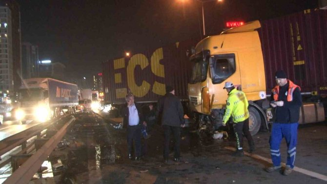 Basın Ekspres Yolunda Alkollü Tır Sürücüsü Dehşet Saçtı