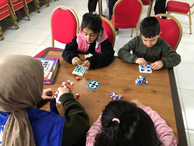 Minik Depremzede Misafirler Gönüllerince Eğleniyor