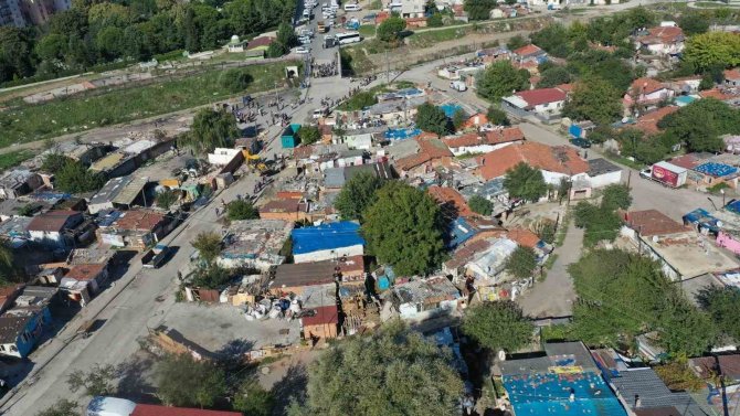 Polisten Şafak Operasyonu