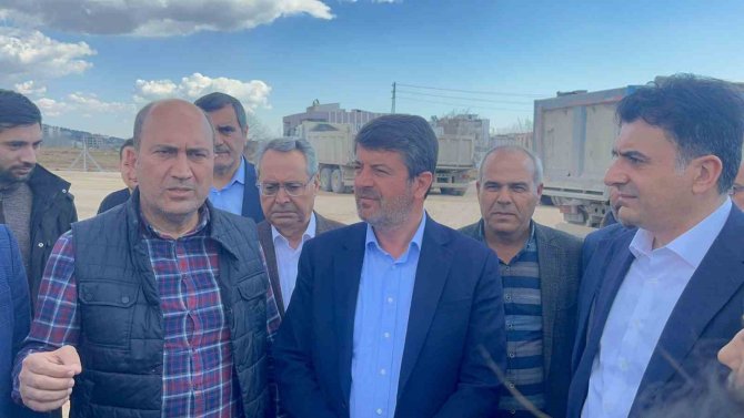 Chp Milletvekilleri Deprem Bölgesinde İncelemelerde Bulundu