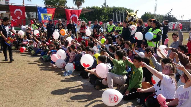 Jandarmadan Depremzede Çocuklar İçin ’Birlikte İyileşeceğiz’ Etkinliği