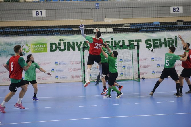 Büyükşehir’in Hentbolda Hedef Türkiye Kupası