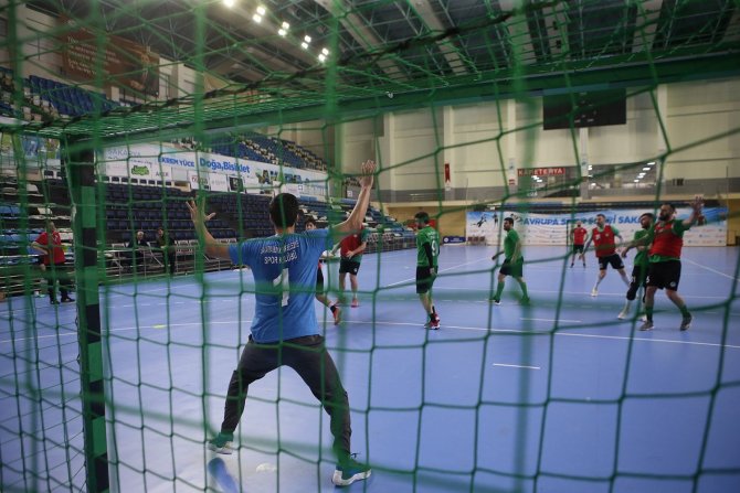 Büyükşehir’in Hentbolda Hedef Türkiye Kupası