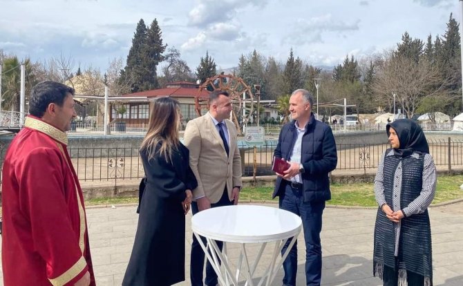 İ̇negöllü Çift Kahramanmaraş’ta Evlendi