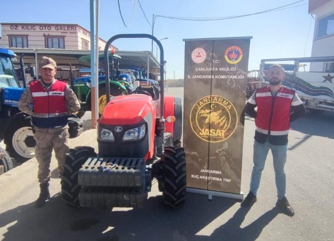 Isparta’da Çalınan Traktör 3 Ayrı İlde Satıldı, Şanlıurfa’da Bulundu