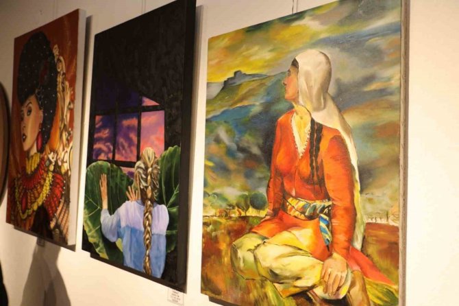 "Ve-kadın Yeni Baştan" Sergisi Sanatseverlerle Buluştu