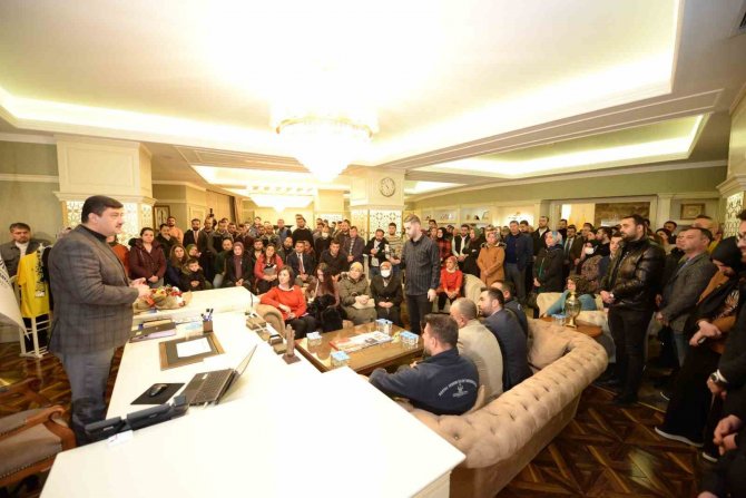 En Düşük İşçi Maaşı 11.500 Tl Oldu