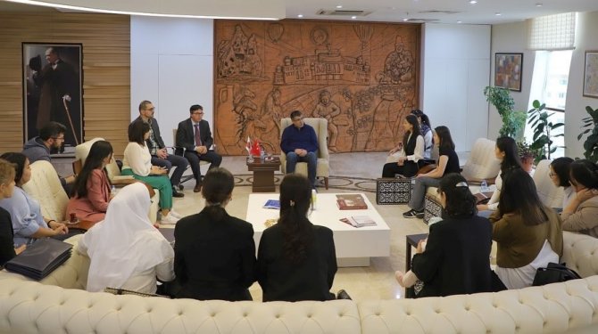 Yüksek Lisans Öğrencilerinden Nevü’ye Ziyaret