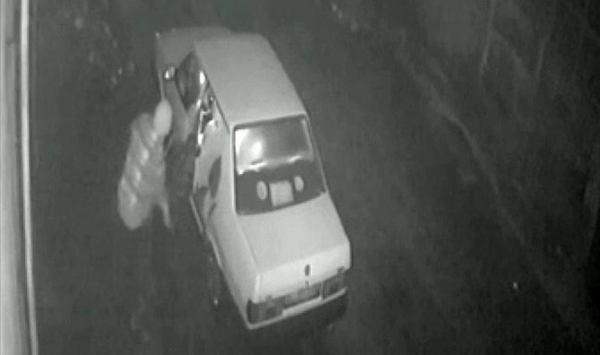 Önce Otomobili Ardından 100 Bin Liralık Döküm Malzemesini Çaldı