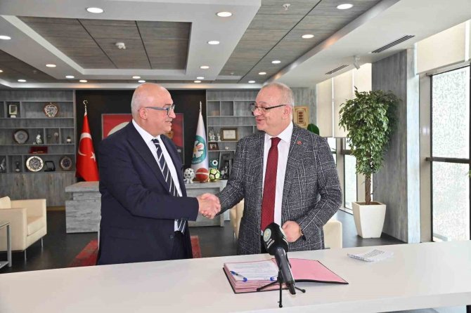 Manisa’da İmzalar Atıldı, 600 Bin Yapının Deprem Testi Ücretsiz Yapılacak