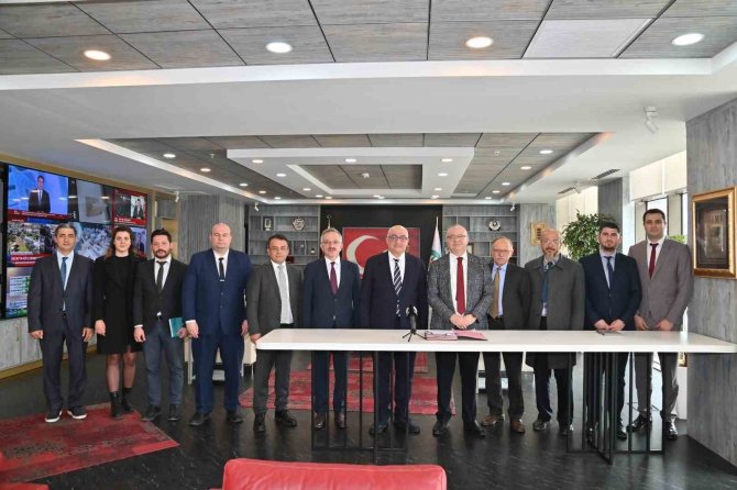 Manisa’da İmzalar Atıldı, 600 Bin Yapının Deprem Testi Ücretsiz Yapılacak
