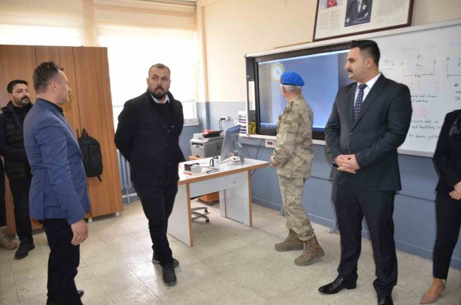 Beytüşşebap’ta Geleceğin Elektrik Ve Elektronikçileri Bu Okuldan