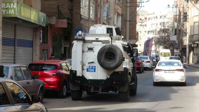 Diyarbakır’da Silahlı Kavga: 1 Yaralı