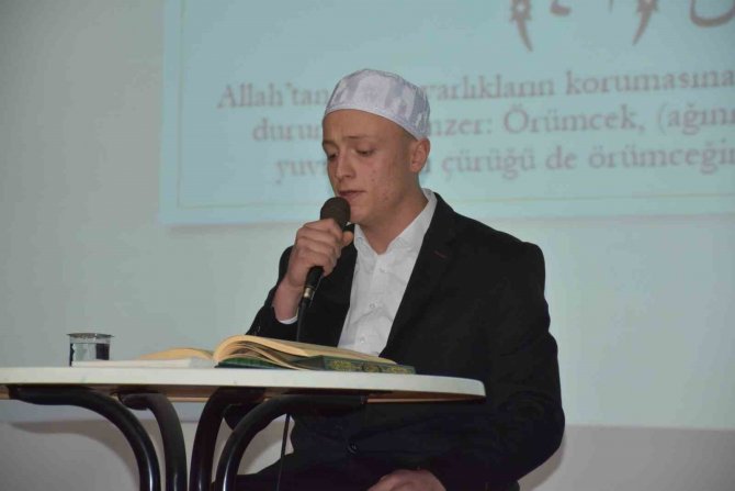 Kur’an-ı Kerim’i Güzel Okumak İçin Yarıştılar
