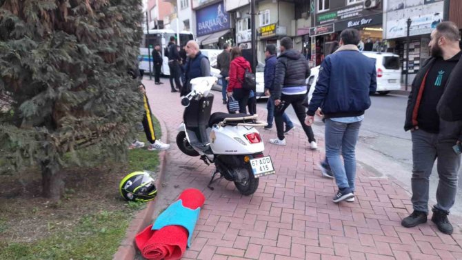 Motosikletin Çarptığı Çocuk Yaralandı