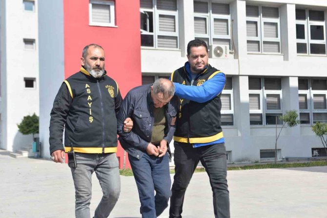 Dolmuşta Yaşlı Adamı Soyan Zanlı Tutuklandı