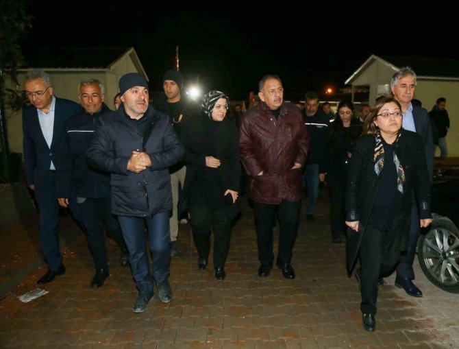 Özhaseki, Nurdağı Ve İ̇slahiye’de İncelemelerde Bulundu