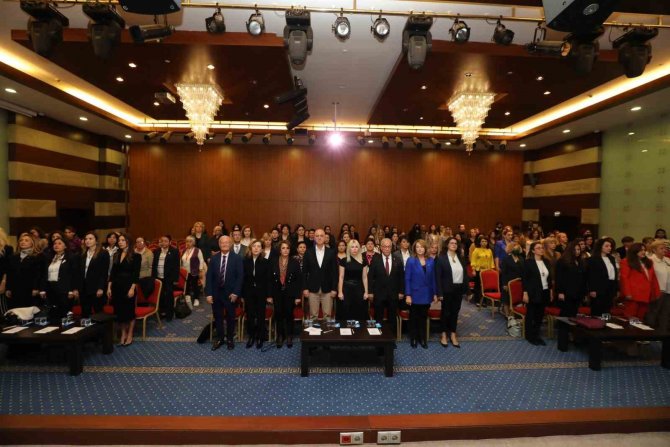 Antalya Kadın Yoksulluğu Çalıştayı Düzenlendi