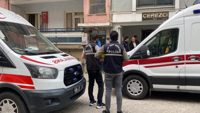 Aydın’da Bir Şahıs Evde Silahla Vurulmuş Olarak Ölü Bulundu