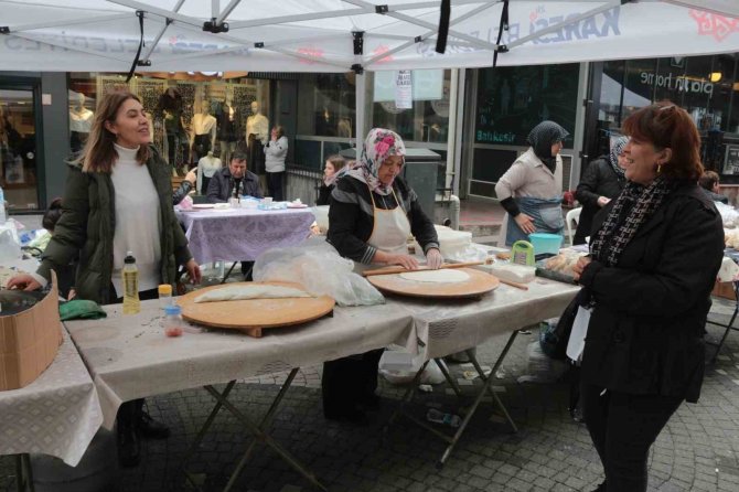 Üretici Kadınlar Pazarı İlgi Gördü
