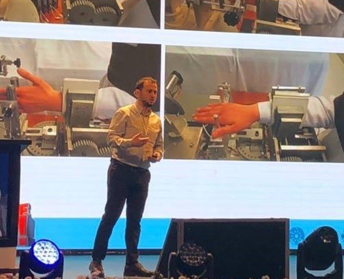 Akıllı Robotlar Ve Sanal Gerçeklik İle Uzaktan Rehabilitasyon Yapılabilecek